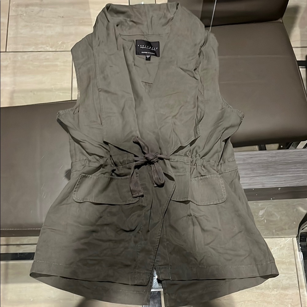Sanctuary designed in Los Angeles Casual Olive Green Vest size L